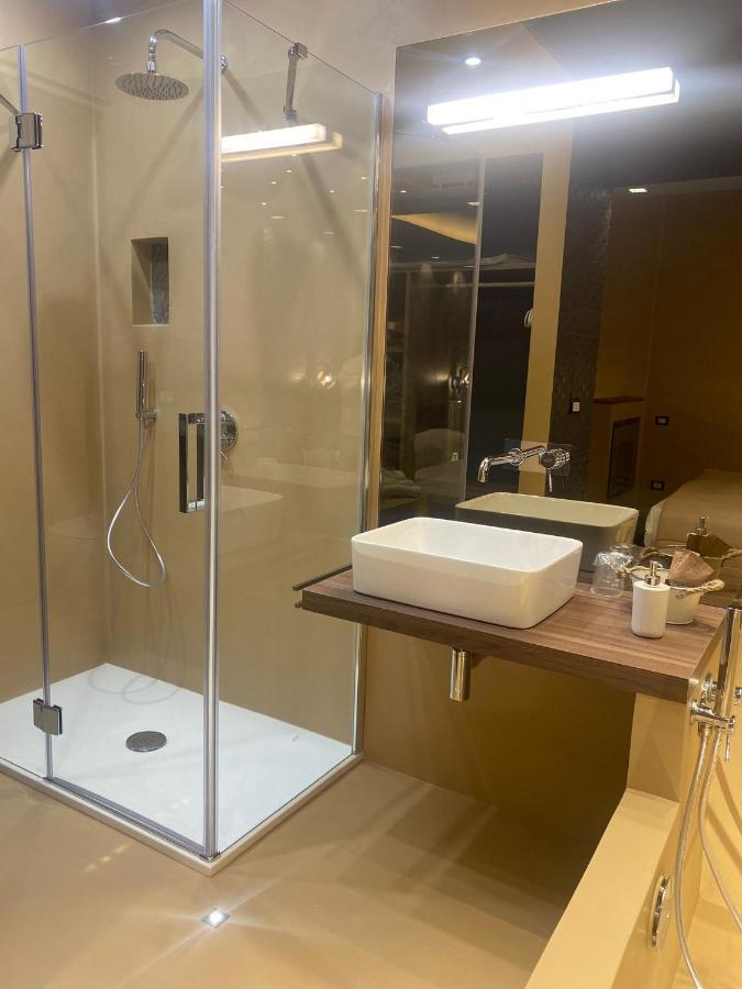 Montesantogroup Suite House Nel Centro Di Napoli エクステリア 写真
